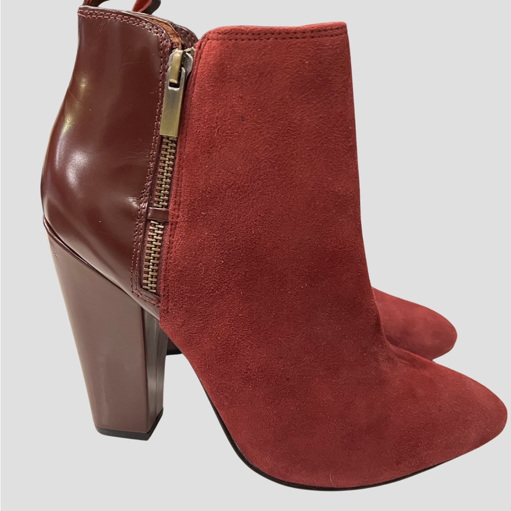 Halogen NWOT Suede Leather Cranberry ankle heel boots size 9
